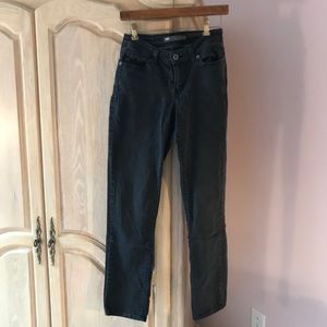 Black denim Levi’s